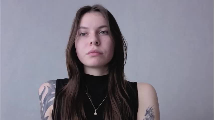 let_me_seee Cam Model Chat November 19, 2025