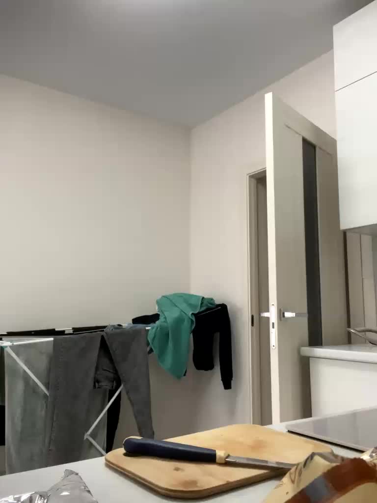 VikaAndMilana Cam Model Chat November 19, 2025