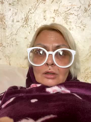 Gardener_of_Illusions Cam Model Chat November 20, 2025