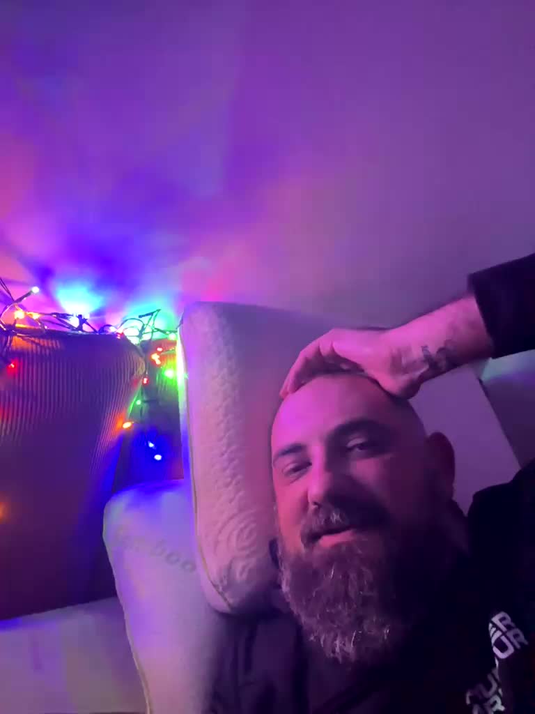 Flora8845 Cam Model Chat November 20, 2025