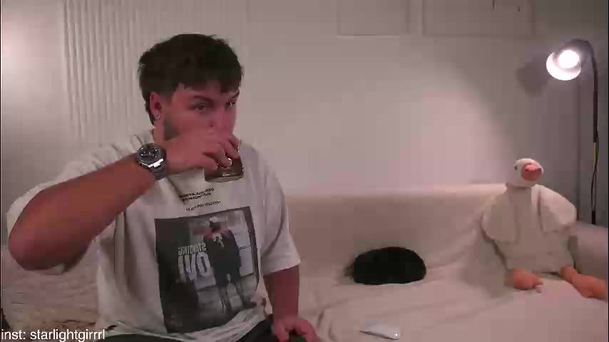 cupofloveswhisper Cam Model Chat November 20, 2025