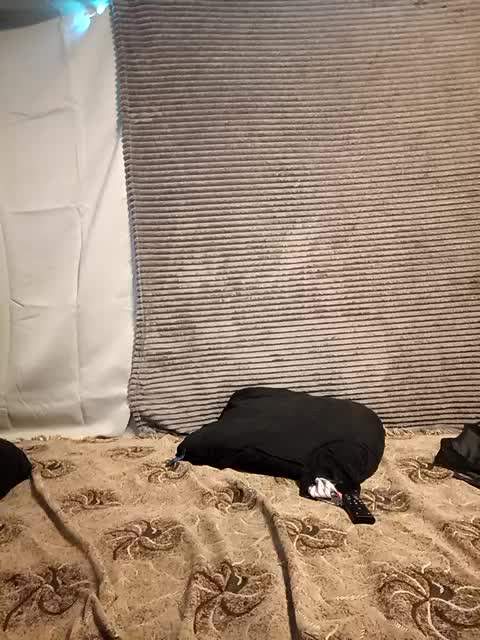 erikasava Cam Model Chat November 20, 2025