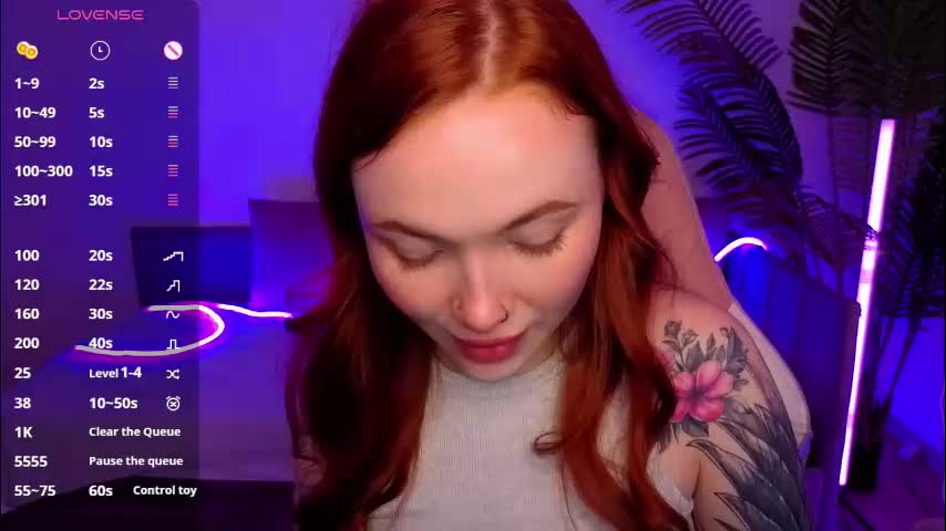 maya_light Cam Model Chat November 20, 2025