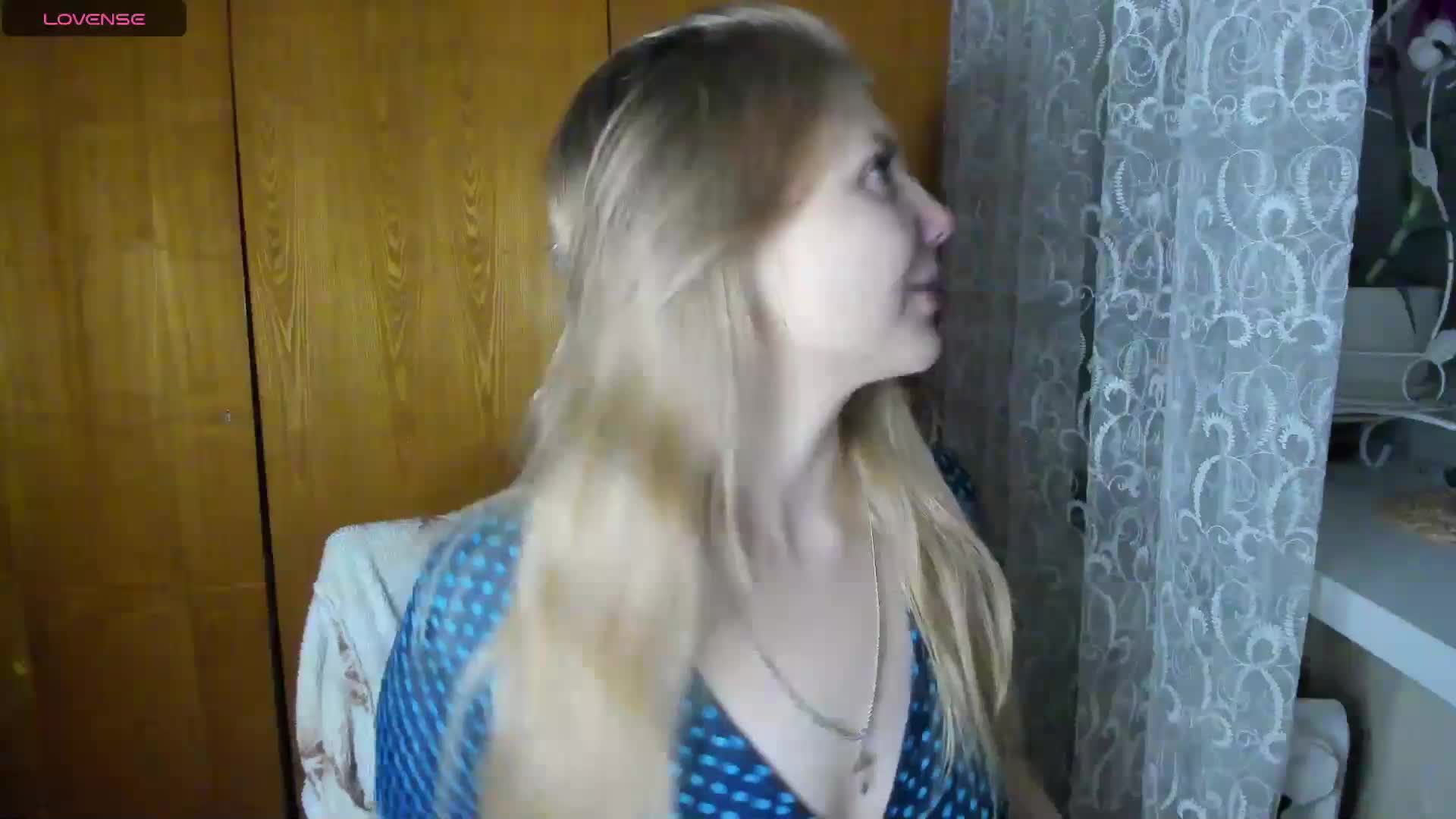 Emma-Frizea Cam Model Chat November 20, 2025