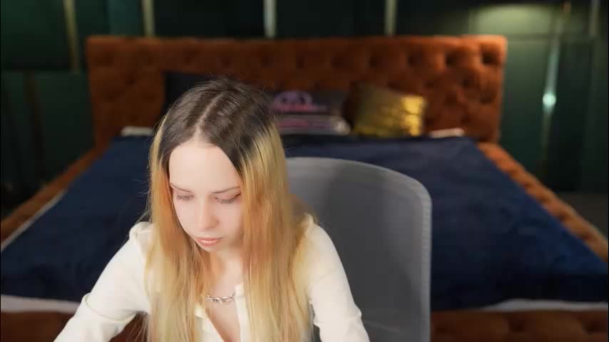 anabel_team054 Cam Model Chat November 20, 2025