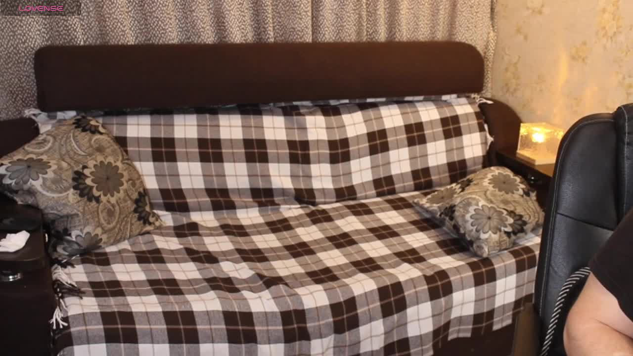 _Coca-Cola_ Cam Model Chat November 21, 2025