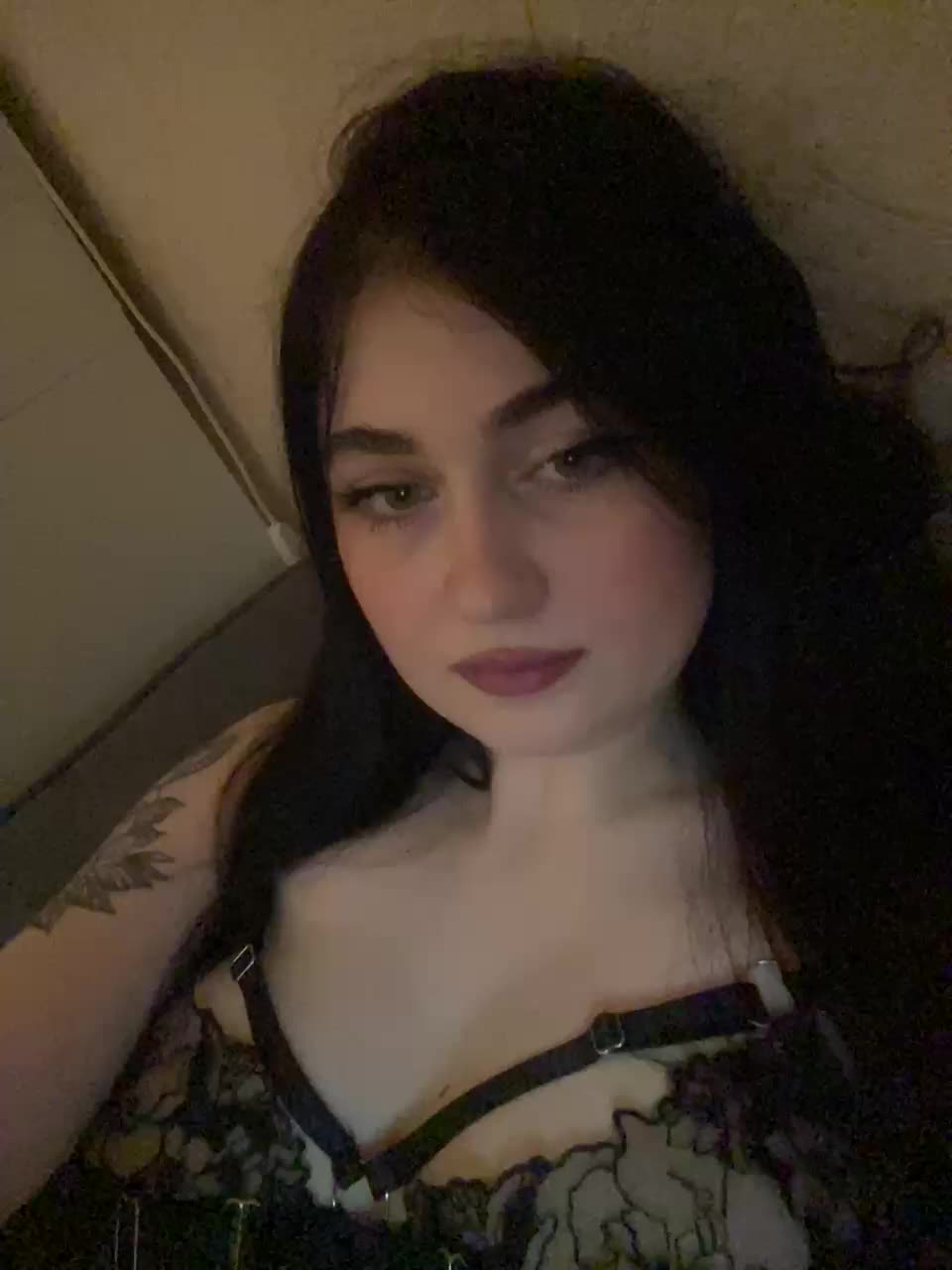 your_other_half Cam Model Chat November 21, 2025