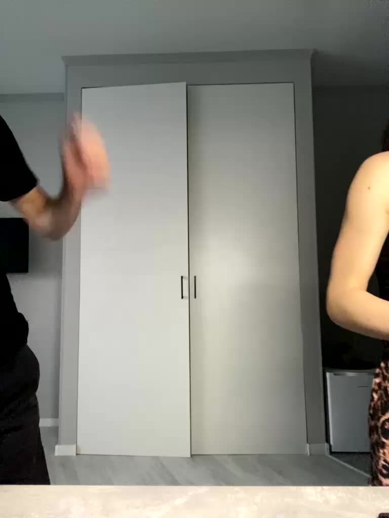 Room_of_love Cam Model Chat November 21, 2025