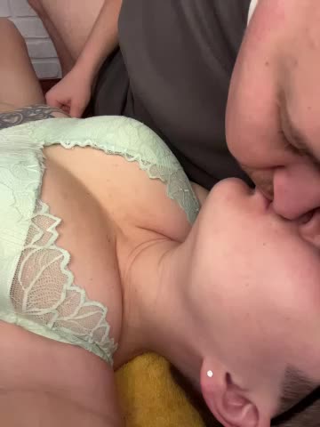 MrMrsRight Cam Model Chat November 21, 2025