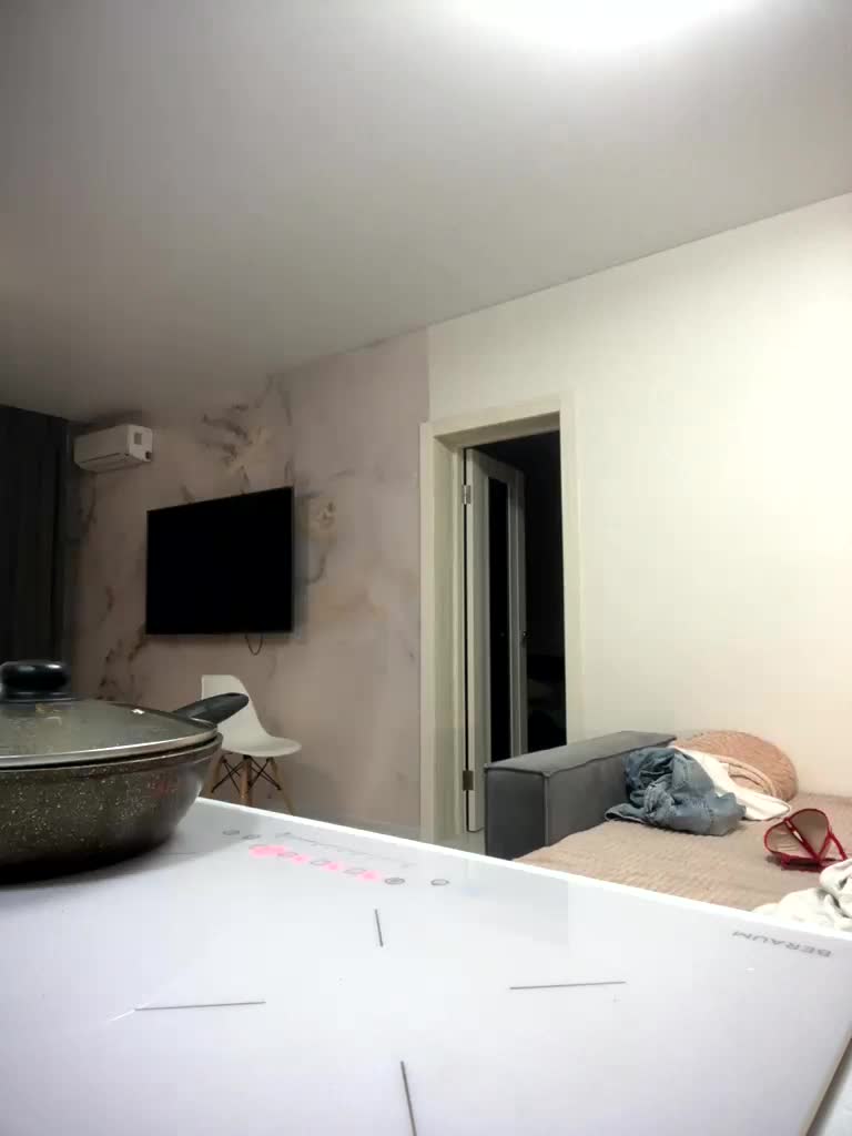 VikaAndMilana Cam Model Chat November 21, 2025