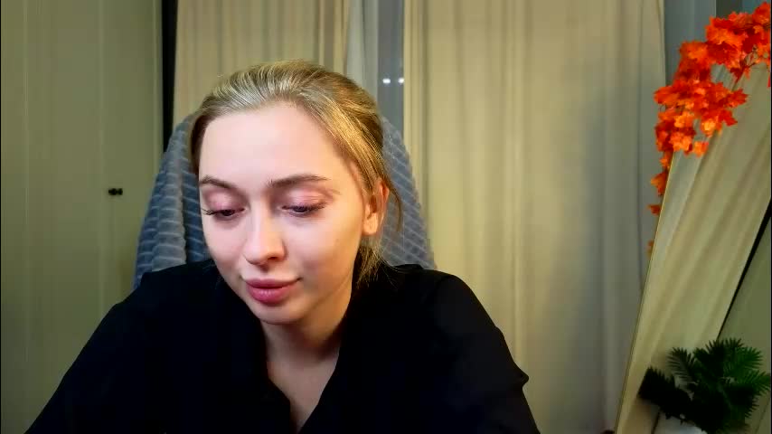 sssecretgirlfriend Cam Model Chat November 22, 2025