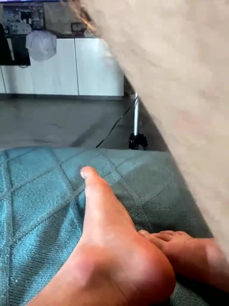 Friends-51 Cam Model Chat November 22, 2025