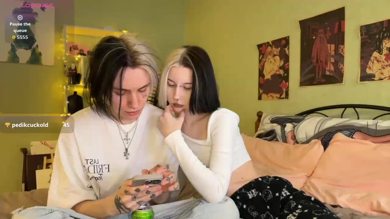 VeryRareTwins Cam Model Chat November 22, 2025