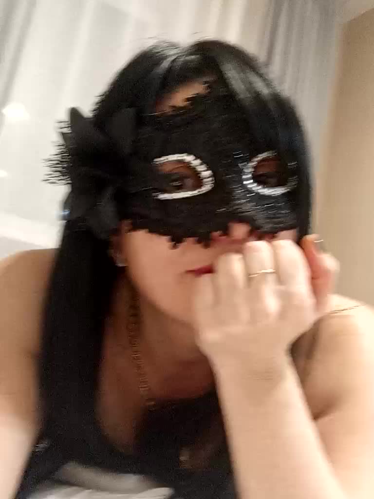 Vika-62 Cam Model Chat November 22, 2025