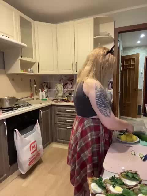 Peppapigi Cam Model Chat November 22, 2025