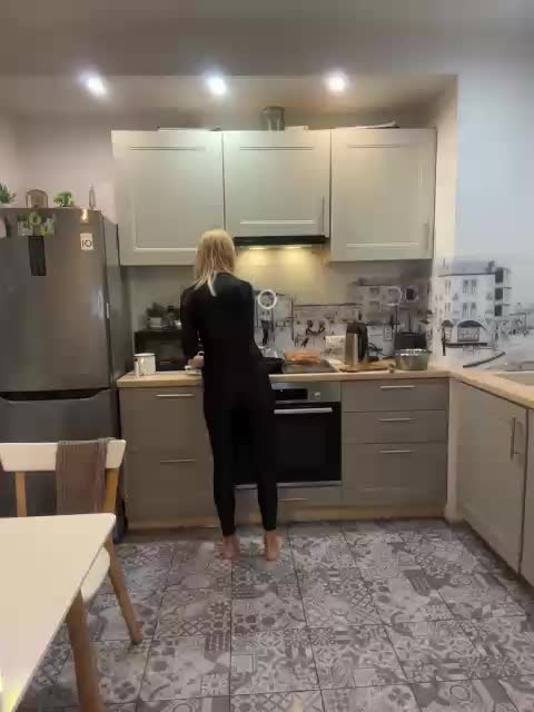 DonorDi Cam Model Chat November 23, 2025