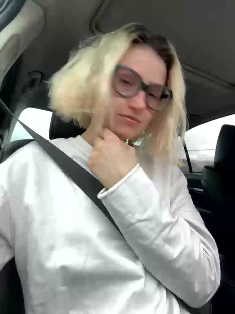 Sexy-Sweets Cam Model Chat November 23, 2025