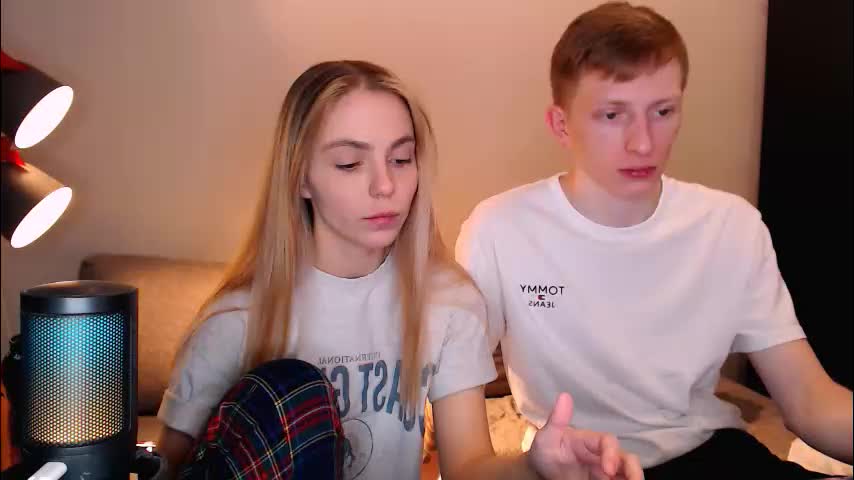 julsweet Cam Model Chat November 23, 2025