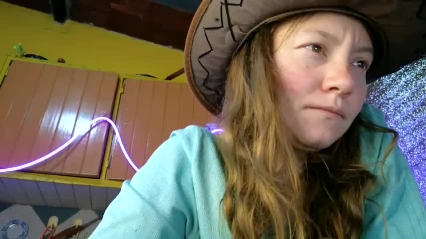 Jony_Marta Cam Model Chat November 23, 2025