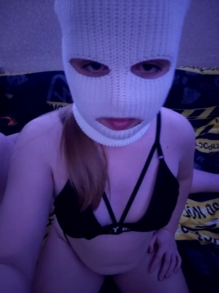 Adeli744882 Cam Model Chat November 23, 2025