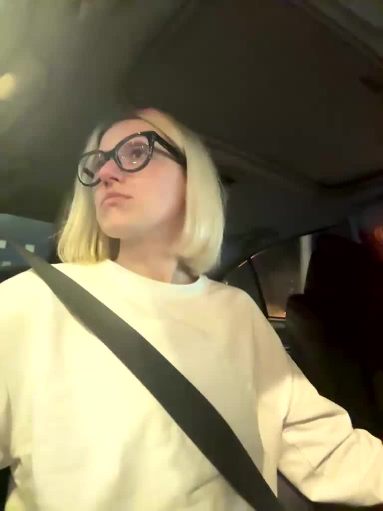 Sexy-Sweets Cam Model Chat November 23, 2025