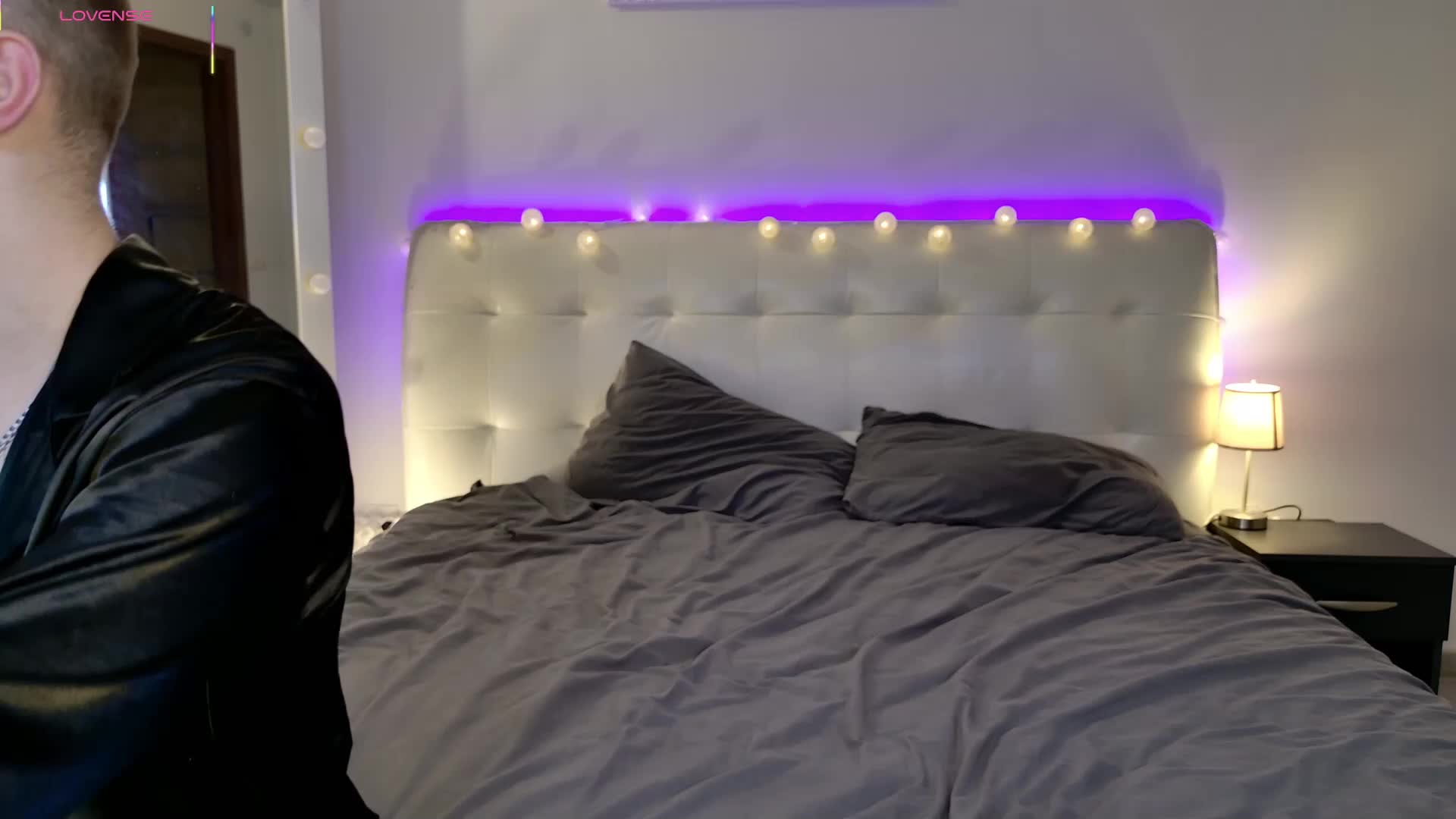 LustElise Cam Model Chat November 24, 2025