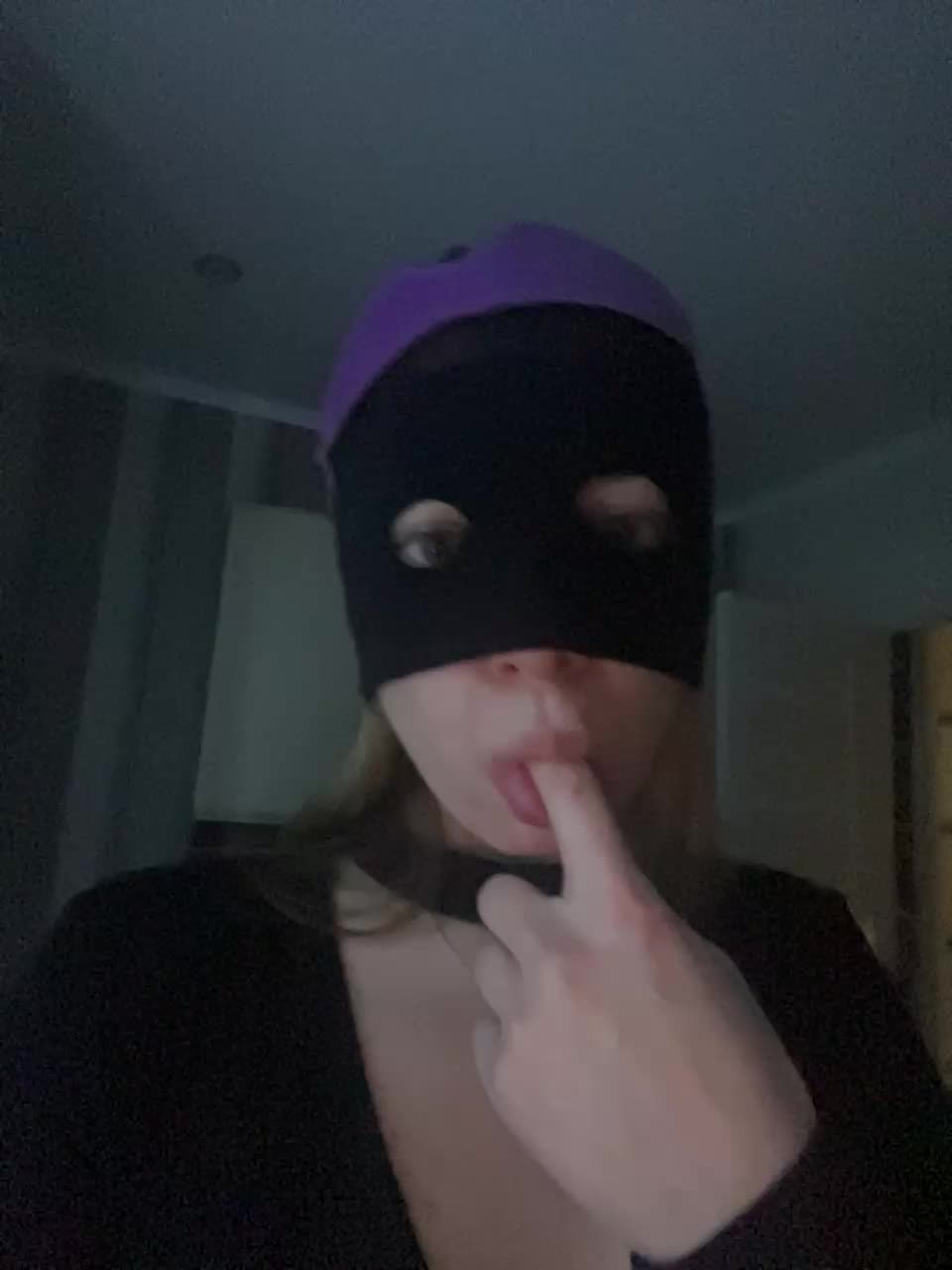 Hmura24 Cam Model Chat November 24, 2025