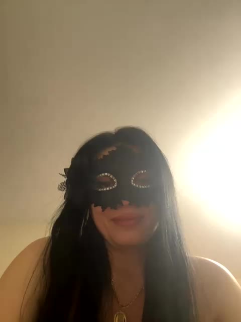 Vika-62 Cam Model Chat November 24, 2025