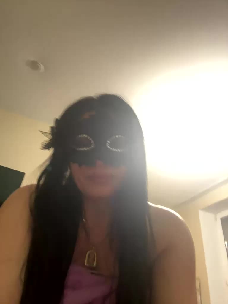 Vika-62 Cam Model Chat November 24, 2025