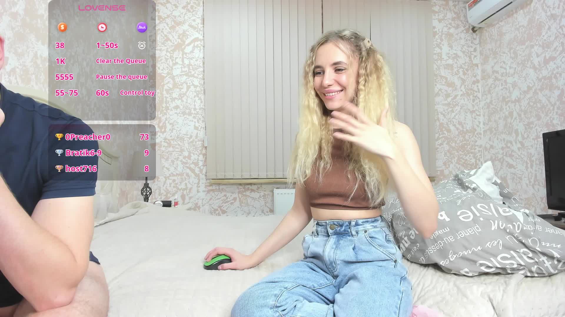 Buzzyd Cam Model Chat November 24, 2025