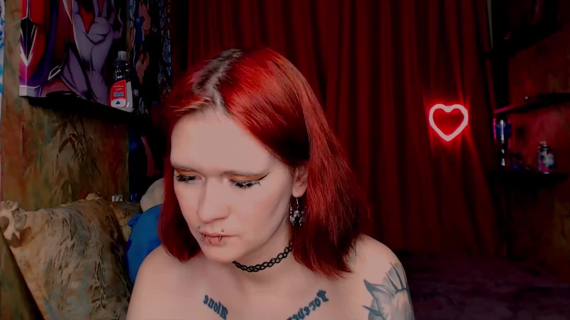 Velvet-and-Venom Cam Model Chat November 25, 2025