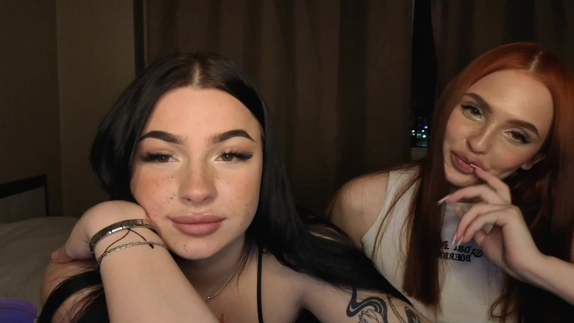 LisaAndDenis Cam Model Chat November 25, 2025