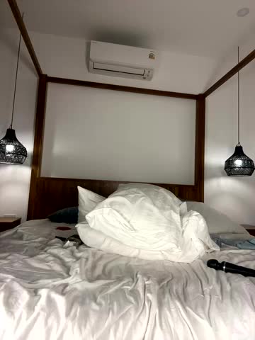 JuicyFruits93 Cam Model Chat November 25, 2025