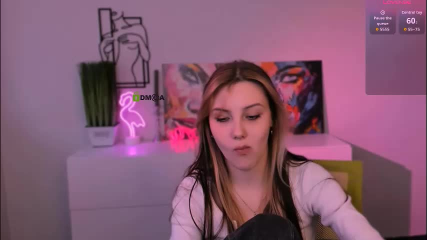 luna_tin Cam Model Chat November 25, 2025