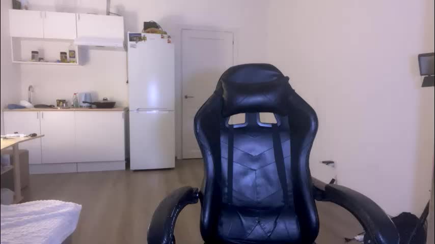 sailormoon666_ Cam Model Chat November 25, 2025