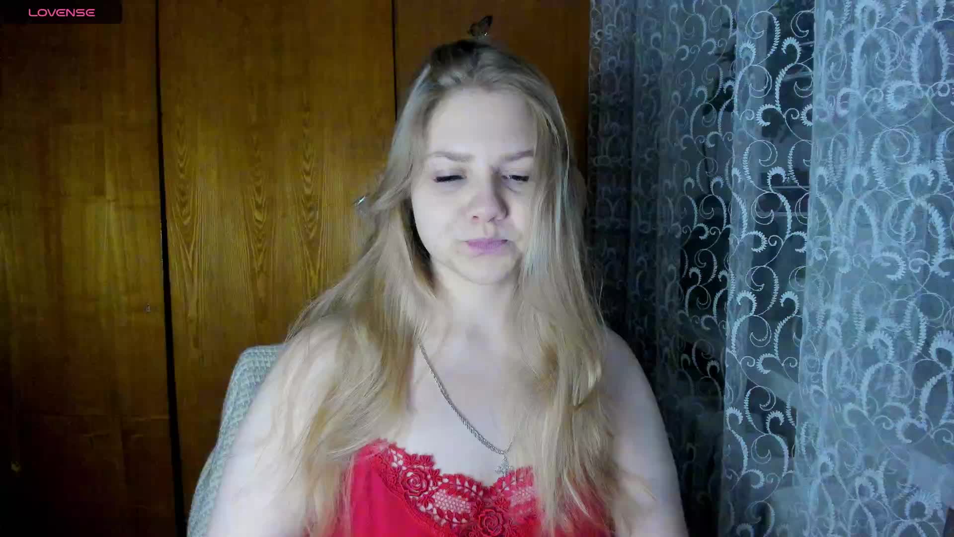 Emma-Frizea Cam Model Chat November 25, 2025