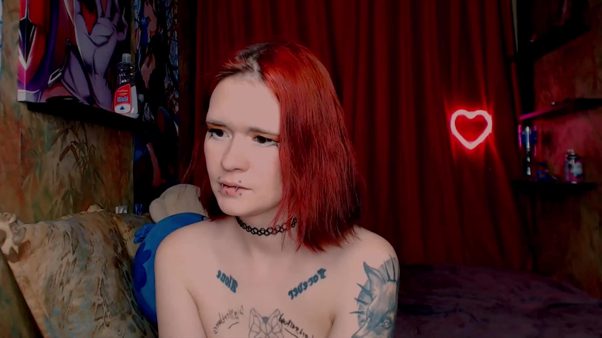 Velvet-and-Venom Cam Model Chat November 25, 2025