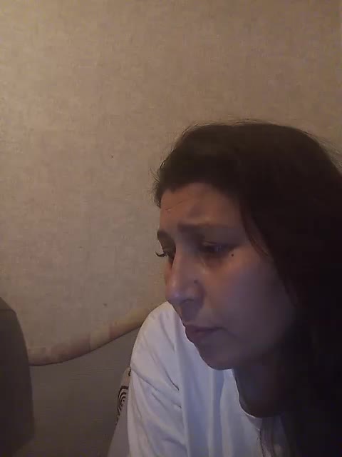 Mary-and-Max Cam Model Chat November 25, 2025