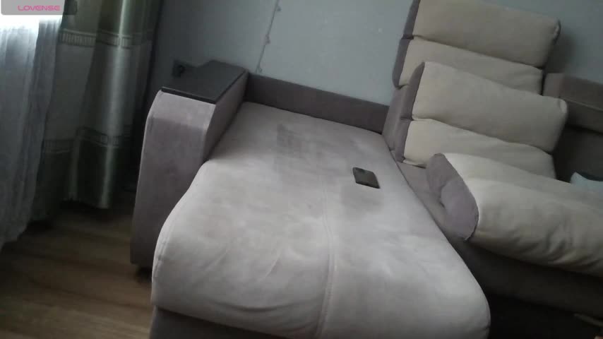 Milaa1998 Cam Model Chat November 26, 2025