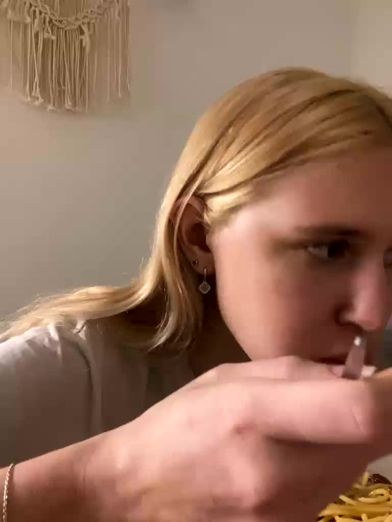 lina_wap Cam Model Chat November 26, 2025