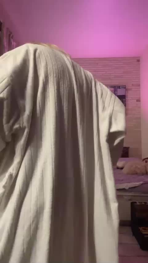 Tvoyasamka77 Cam Model Chat November 26, 2025