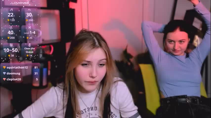 luna_tin Cam Model Chat November 26, 2025