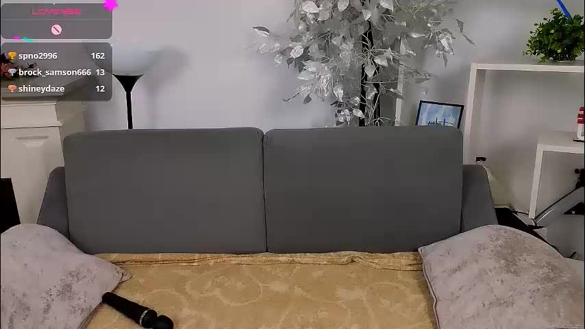 ollistiw Cam Model Chat November 26, 2025