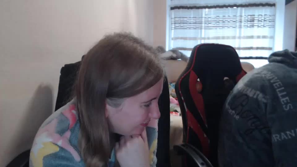 jenisandpeter Cam Model Chat November 26, 2025