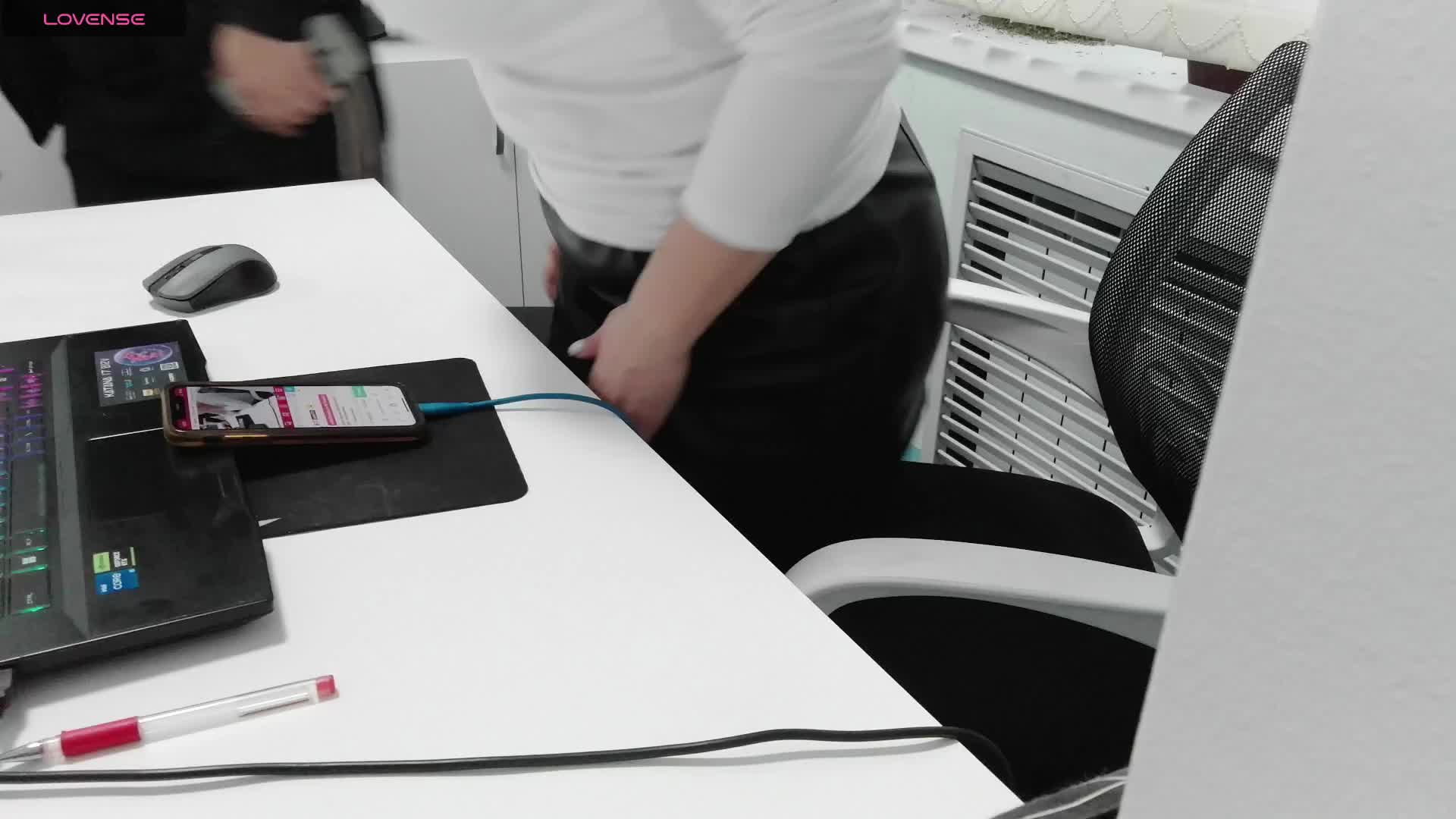 Lyalya7771 Cam Model Chat November 26, 2025