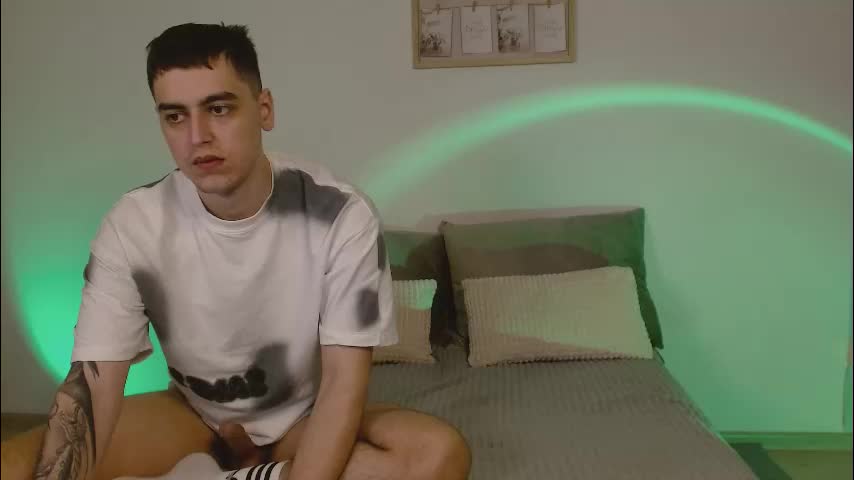 loyliksi Cam Model Chat November 26, 2025