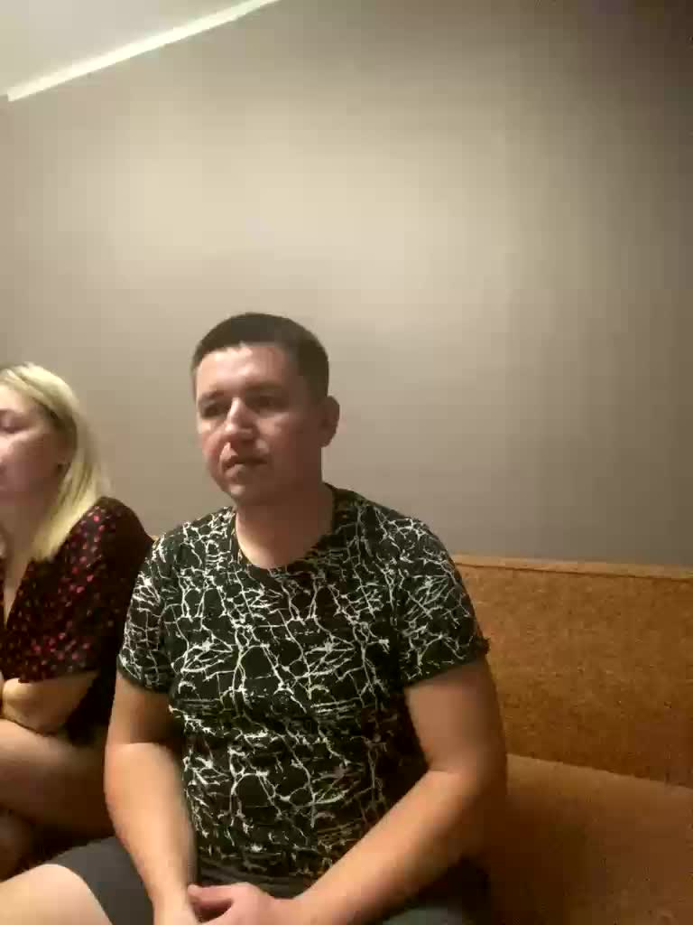 Xyligana Cam Model Chat November 26, 2025