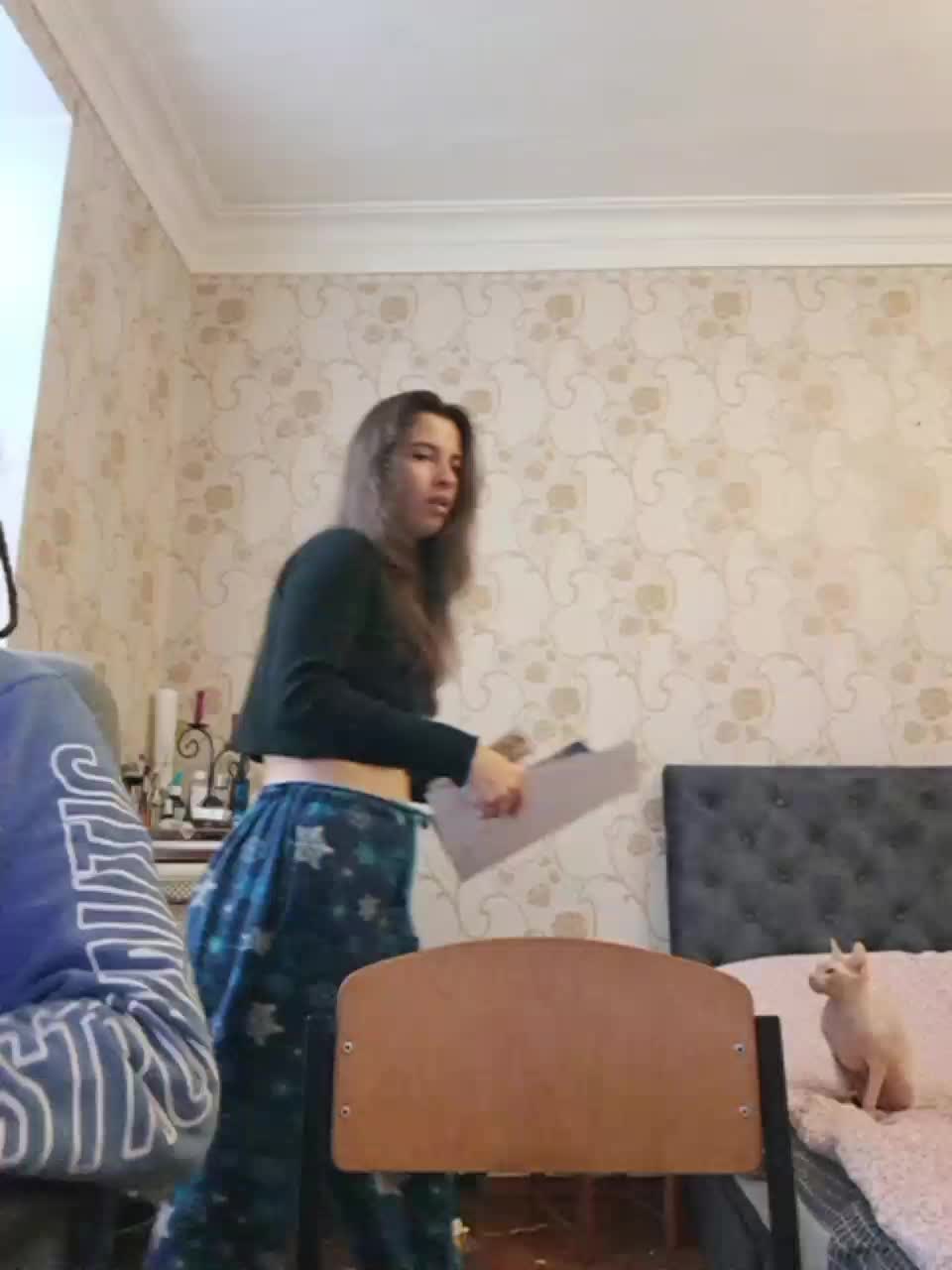 Love_Crew Cam Model Chat November 26, 2025