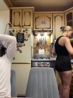 _Magic_ Cam Model Chat November 26, 2025