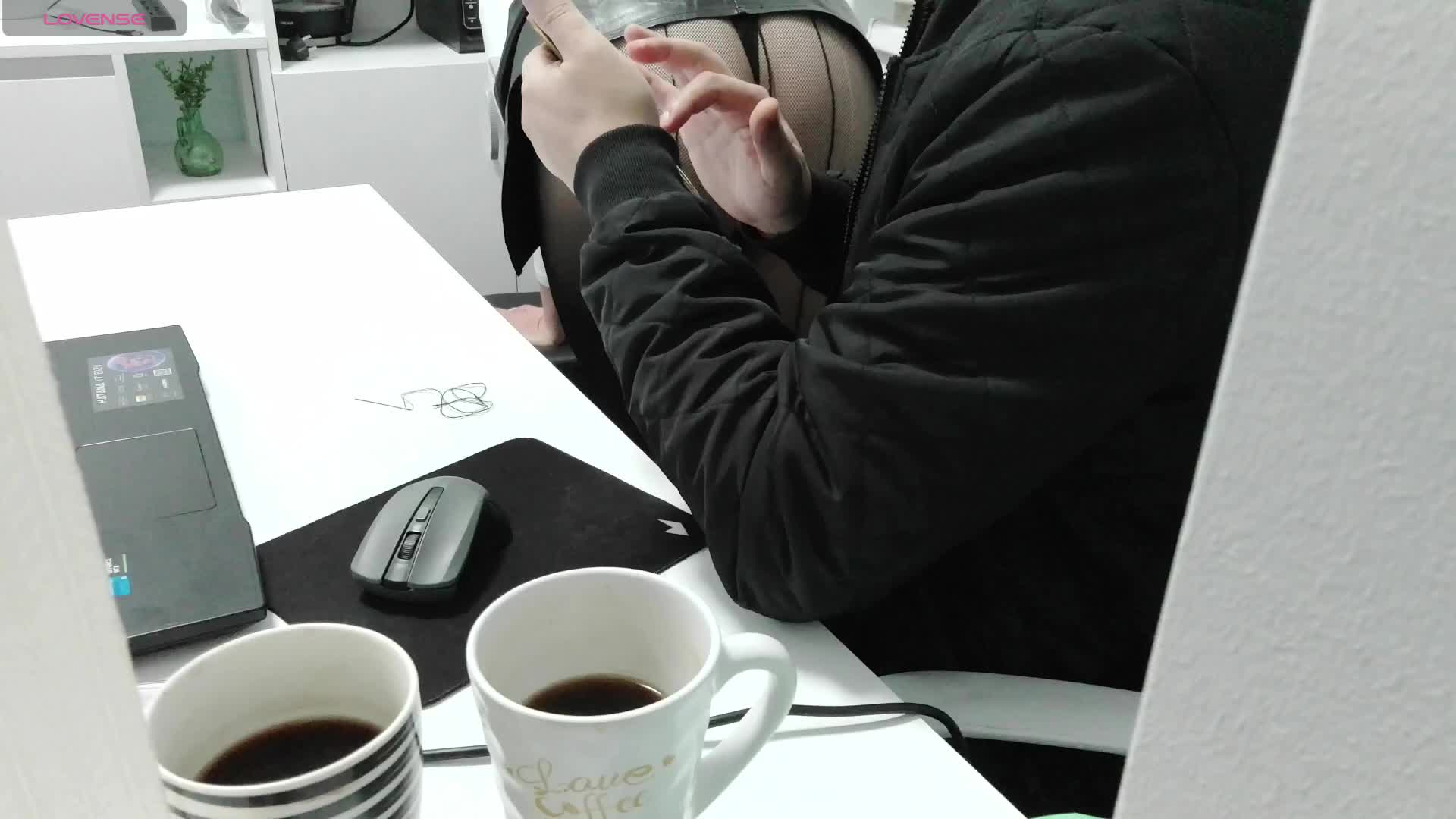 Lyalya7771 Cam Model Chat November 27, 2025